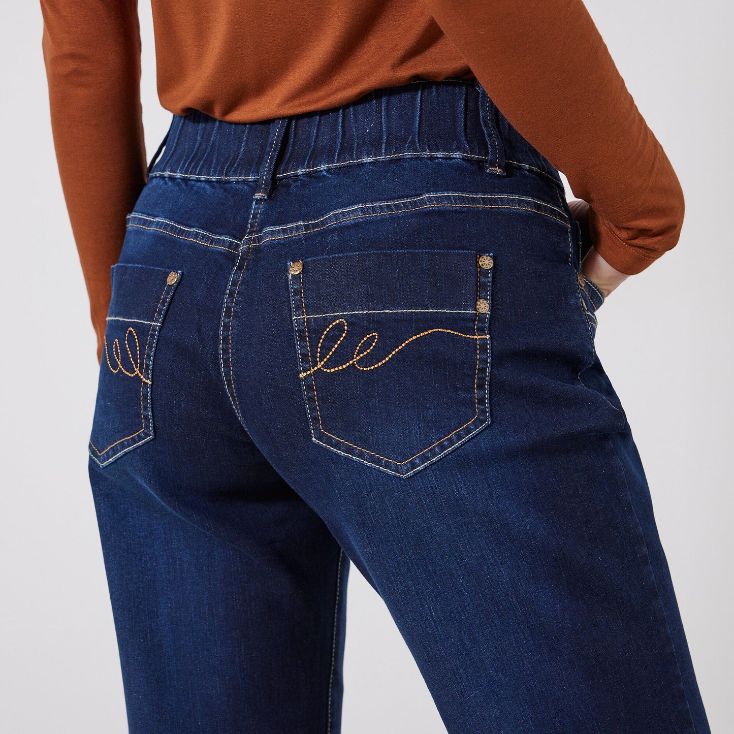 Comfortable Stretch Elasticated Mom Jeans