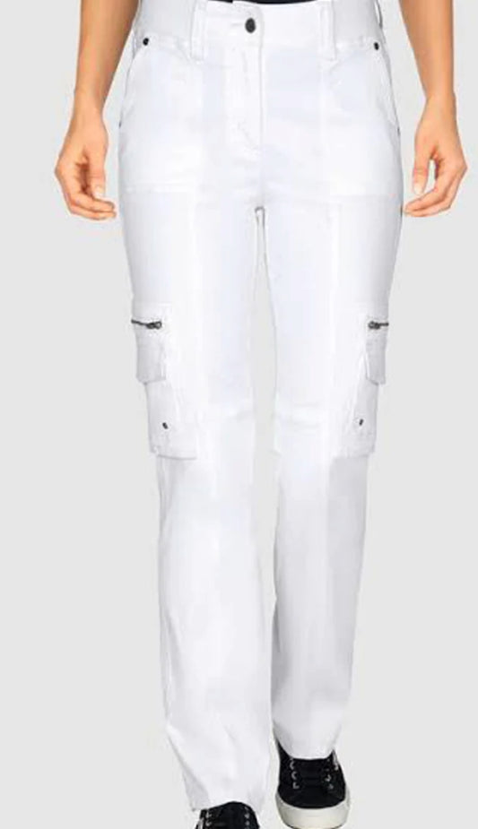 Women Cuffed Cargo Trousers
