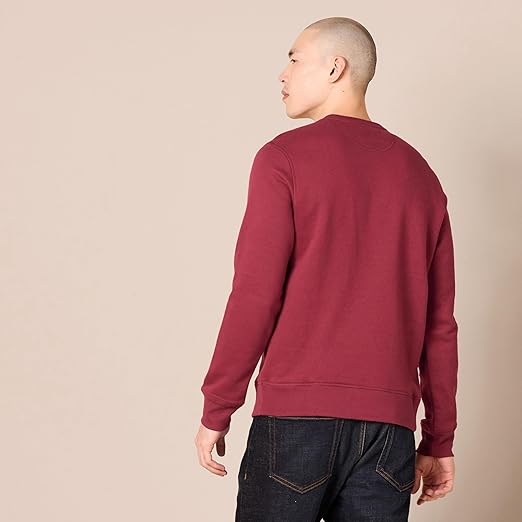 The Essential Men's Crewneck Sweatshirt: Ultimate Versatility