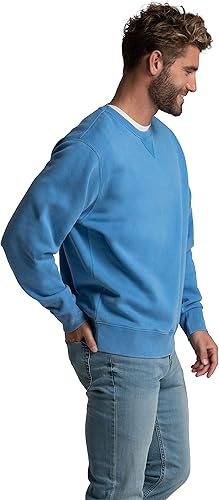 The Essential Men's Crewneck Sweatshirt: Ultimate Versatility