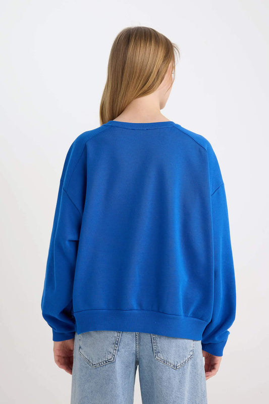 Women's Oversized Plain Sweatshirt – Comfortable and Stylish Pullover