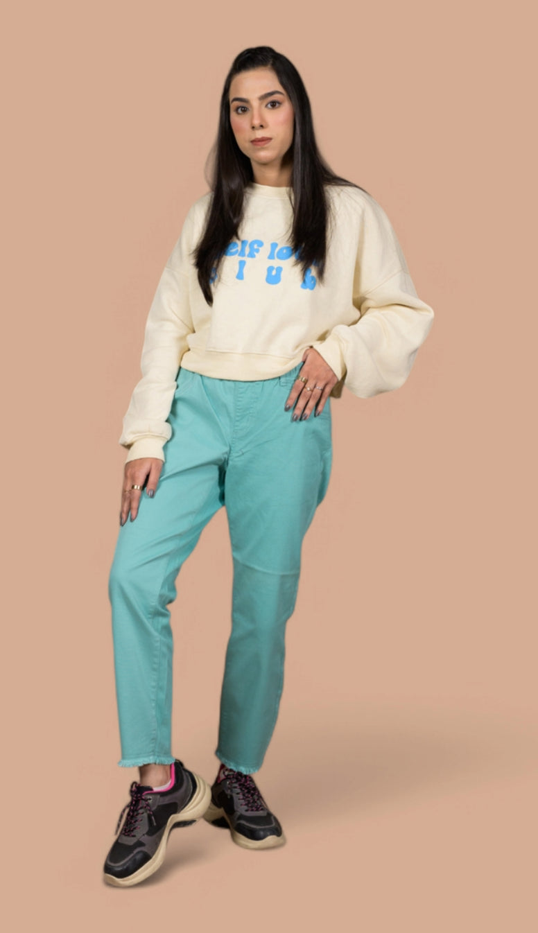 Women’s Slim-Fit Frayed Hem Denim Trousers – Perfect for Casual & Party Wear