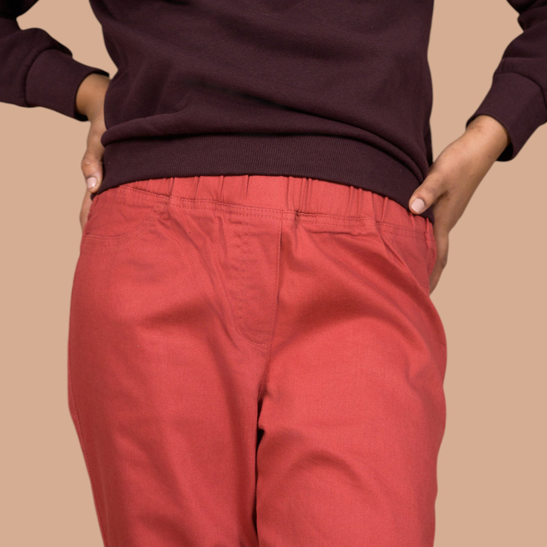 Women’s Slim-Fit Stretch Denim Trousers – Ideal for Casual Wear & Active Everyday Movement