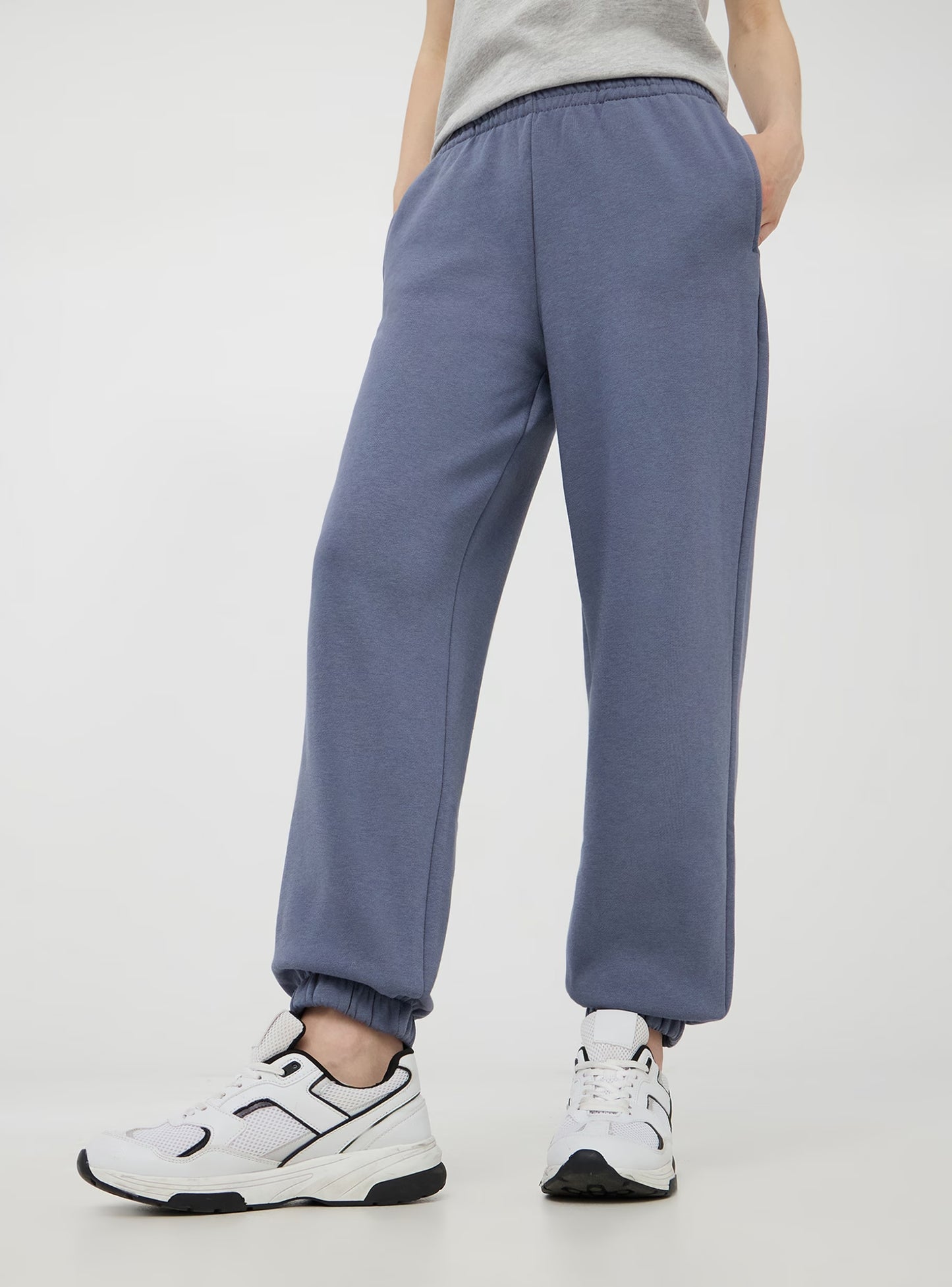 High-waisted tracksuit Trousers in heavy fabric